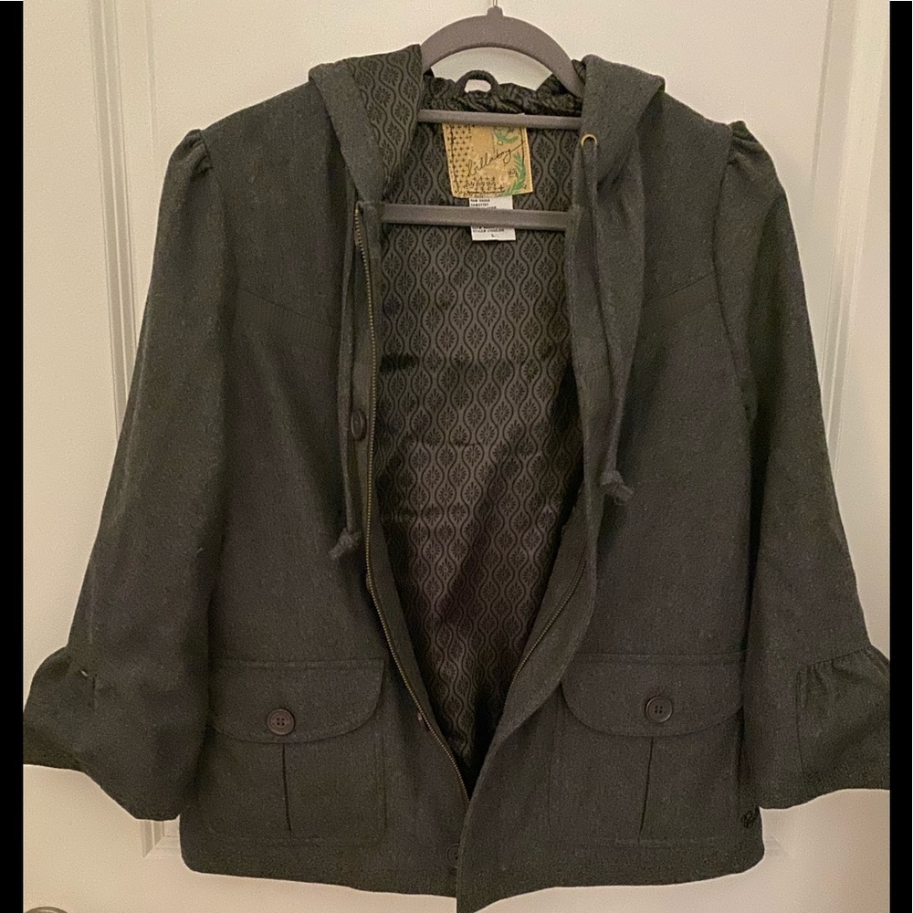 Bell-Sleeved Billabong Coat